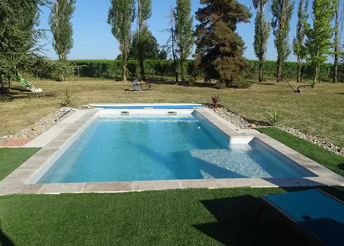 Maison Pour 4/ 6 Personnes Les Hirondelles בית נופש Saint-Vivien-de-Monségur